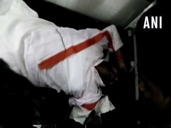 Telanagana: Congress candidate Challa Vamshi Chand Reddy allegedly attacked by unknown miscreants Telanagana: Congress candidate Challa Vamshi Chand Reddy allegedly attacked by unknown miscreants