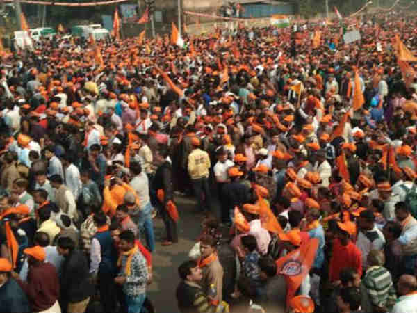 आगे बढ़ो कानून बनाओ