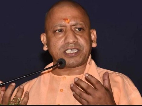 'नाम बदलने में व्यस्त हैं योगी आदित्यनाथ'