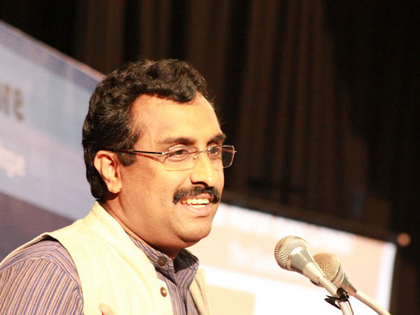 'राजद्रोह के मामले में सबके साथ समान व्यवहार होना चाहिए'