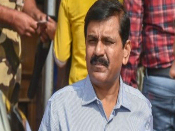 CBI अंतरिम निदेशक ने एक दिन में कर दिया 20 अफसर का ट्रांसफर CBI अंतरिम निदेशक ने एक दिन में कर दिया 20 अफसर का ट्रांसफर