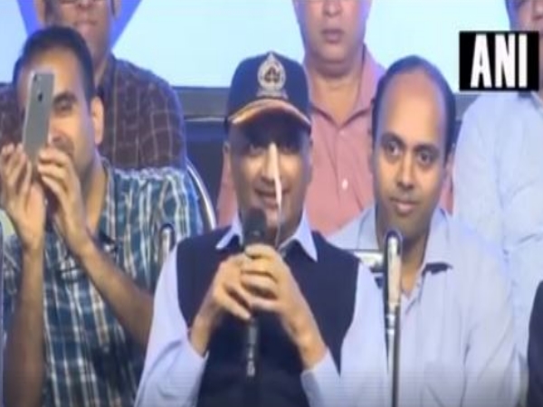 Manohar Parrikar on World Cancer Day, says Human mind can overcome any disease Manohar Parrikar on World Cancer Day, says Human mind can overcome any disease