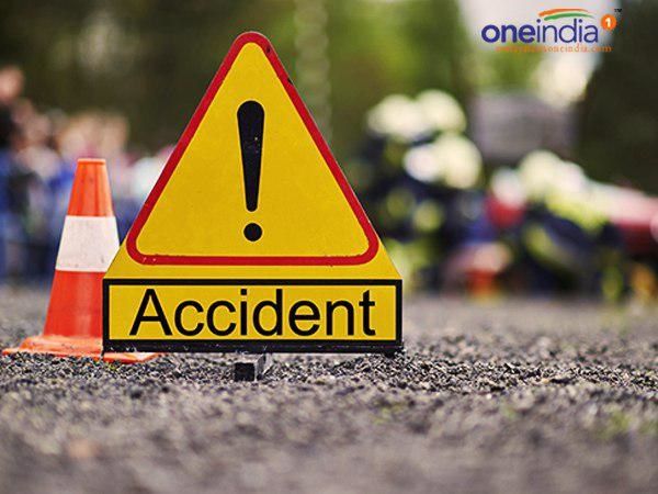 अमेरिका: फ्लोरिडा में भीषण सड़क हादसा, 9 की मौत, कई घायल अमेरिका: फ्लोरिडा में भीषण सड़क हादसा, 9 की मौत, कई घायल