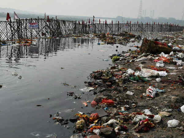 यमुना में अमोनिया का स्तर बढ़ा, HC ने हरियाणा से मांगा जवाब यमुना में अमोनिया का स्तर बढ़ा, HC ने हरियाणा से मांगा जवाब