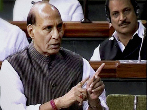 राजनाथ सिंह ने किया पलटवार