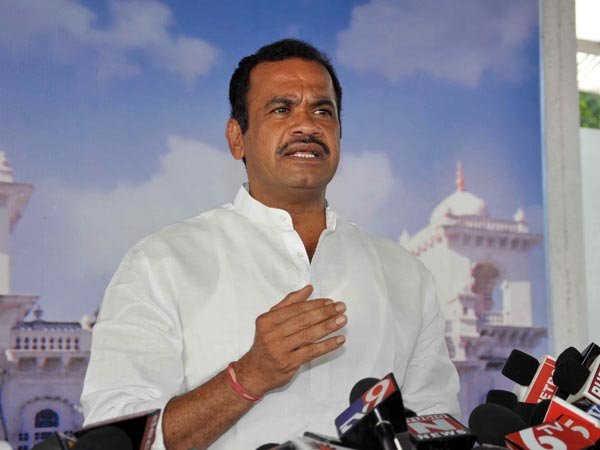 अकेले लड़ना चाहिए था चुनाव