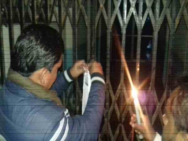 ultrasound manager locked patients in the room and ran away in bahraich ultrasound manager locked patients in the room and ran away in bahraich
