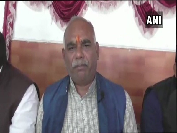 'जब तक हमारे अध्यक्ष घुटने टेकते रहेंगे, तब तक चलेगा गठबंधन'