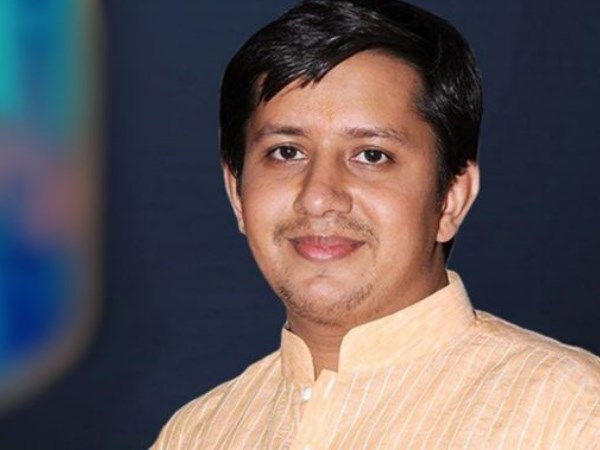 Kailash Vijavargiyas son Akash threatens Indore civic body officials Kailash Vijavargiyas son Akash threatens Indore civic body officials