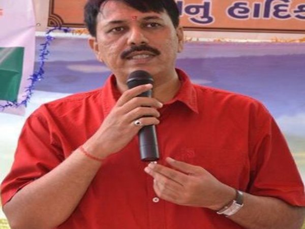 प्रदेश अध्यक्ष ने की बैठक