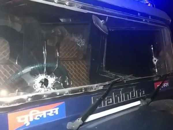 Two cops injured in police encounter in Baghpat Two cops injured in police encounter in Baghpat