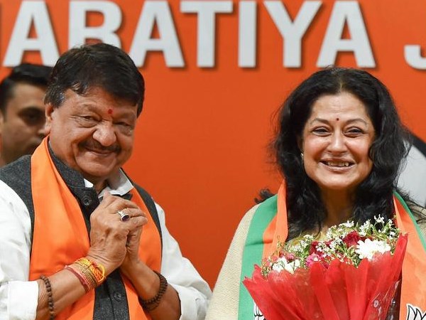 पूनम ढिल्लन को बीजेपी मुंबई से दे सकती है टिकट