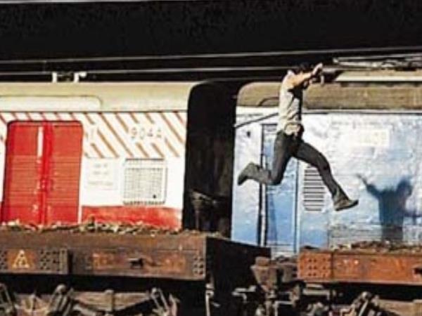 Rs 2.5 crores gold Looted in Bandra Terminus Udaipur Train Rs 2.5 crores gold Looted in Bandra Terminus Udaipur Train