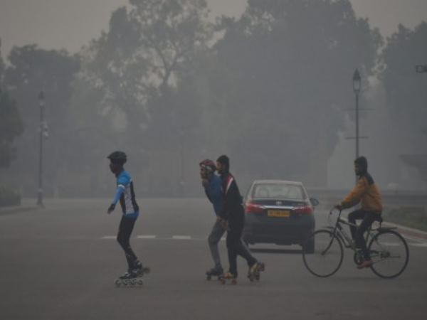 extreme cold in delhi made the trains and flights late extreme cold in delhi made the trains and flights late
