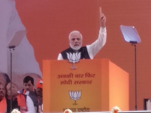 'गठबंधन करने वाले मजबूर सरकार चाहते हैं'