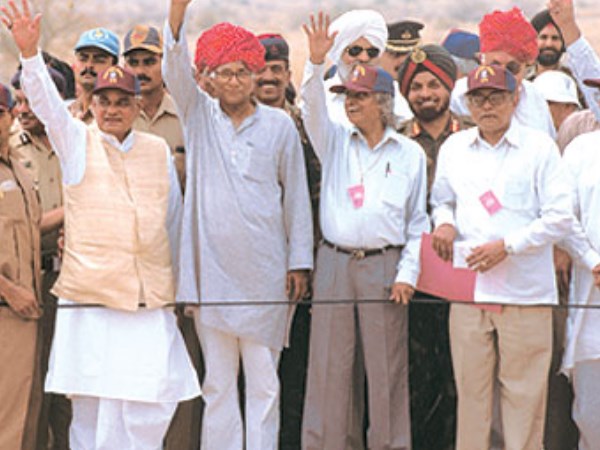 पोखरण और करगिल का जॉर्ज ने किया था नेतृत्व