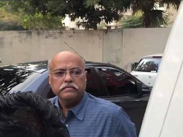 Surat Airport Authority Joint General Manager Raman Gupta arrested for taking bribes Surat Airport Authority Joint General Manager Raman Gupta arrested for taking bribes