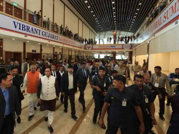 उद्योगपतियों की आधिकारिक सूची की घोषणा