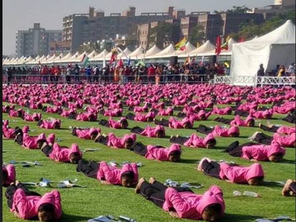 लोगों ने पतंगोत्सव को व्यवसाय बनाया