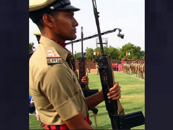 हाजी इस्माइल को 6 गोली मारी