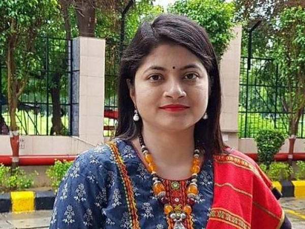 अवैध बालू खनन मामले में सीबीआई का छापा