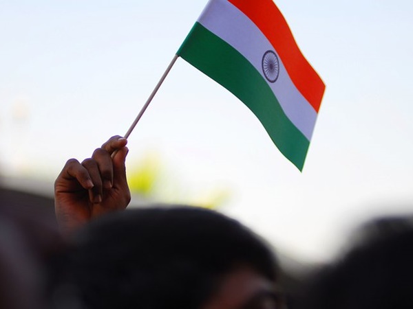26 जनवरी को स्कूल में था तिरंगा कार्यक्रम, नहीं पहुंच पाए स्कूल