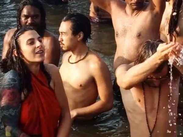Foreigners gather at Kumbh Mela festival Foreigners gather at Kumbh Mela festival