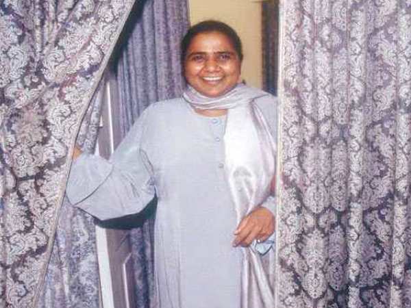 know about the full story of Lucknow VIP guest house incident 2005 and mayawati know about the full story of Lucknow VIP guest house incident 2005 and mayawati