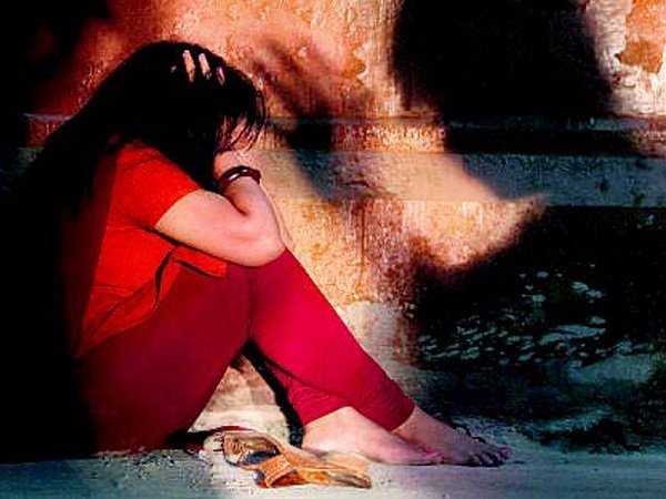 physical attack with a girl in Ghaziabad physical attack with a girl in Ghaziabad