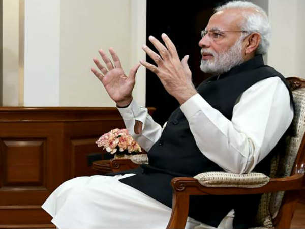 Loan waivers do not benefit majority of farmers: PM Narendra Modi Loan waivers do not benefit majority of farmers: PM Narendra Modi