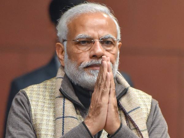 वंशवादी और अवसरवादी लोग सिर्फ अपने ही हित की सोचते हैं