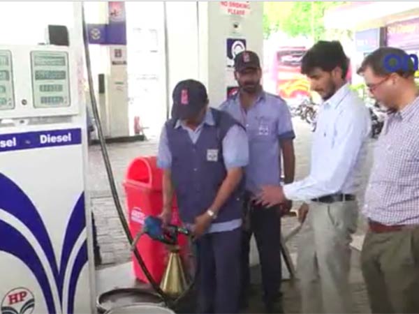 पेट्रोल पंप (Petrol Pump) खोलने के लिए चेक करें वेबसाइट