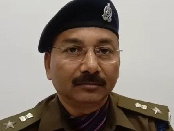 डॉक्टर को अश्लील हरकत करते देखा