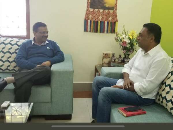 prakash raj met delhi cm arvind kejriwal prakash raj met delhi cm arvind kejriwal