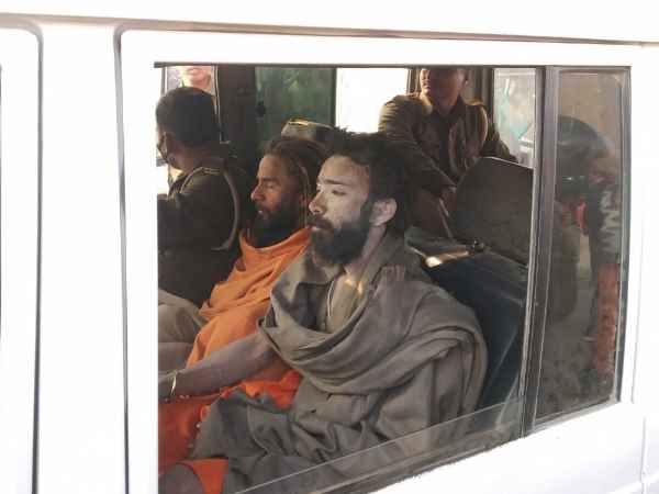 Naga sadhus attack on devotees in Prayagraj Naga sadhus attack on devotees in Prayagraj