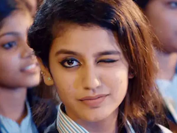 vicky kaushal recreated finger kissed scene with priya prakash, fans are loving it vicky kaushal recreated finger kissed scene with priya prakash, fans are loving it