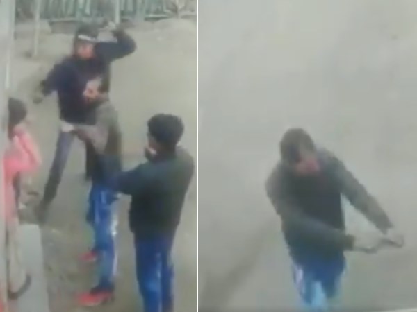 men assault a private school owner & fire at the school building in Saharsa, Bihar men assault a private school owner & fire at the school building in Saharsa, Bihar