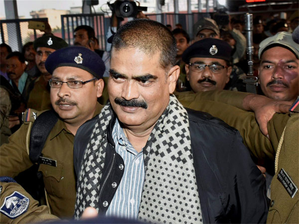 पत्रकार राजदेव रंजन हत्याकांड: शहाबुद्दीन के खिलाफ आरोप तय, अब चलेगा ट्रायल पत्रकार राजदेव रंजन हत्याकांड: शहाबुद्दीन के खिलाफ आरोप तय, अब चलेगा ट्रायल