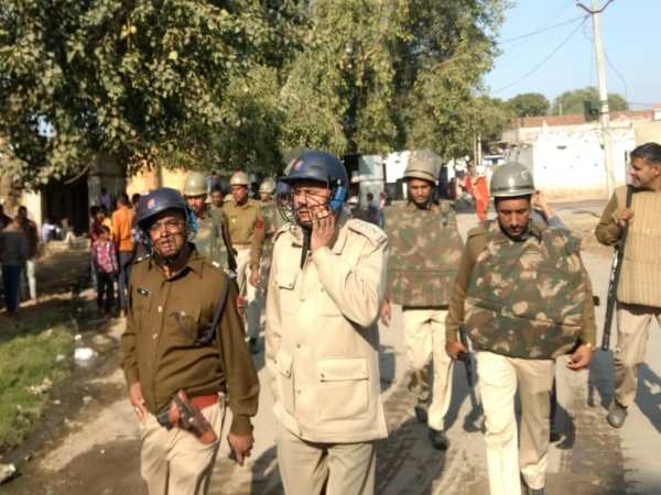 Sikar Police Raid At Two history sheeters Home in Neem Ka Thana area Sikar Police Raid At Two history sheeters Home in Neem Ka Thana area