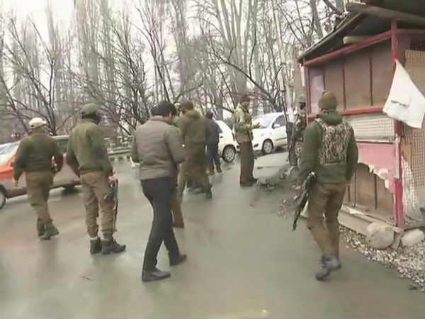 srinagar-grenade-attack srinagar-grenade-attack