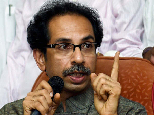 शिवेसना भाजपा पर हमलावर