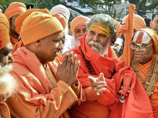 निराश्रित कौन?