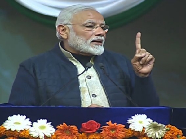 कश्मीरी पंडितों को पूरे सम्मान से यहां बसाया जाए: PM कश्मीरी पंडितों को पूरे सम्मान से यहां बसाया जाए: PM