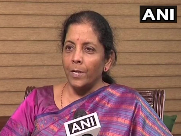 राफेल पर द हिंदू ने आधा सच छापा: रक्षा मंत्री राफेल पर द हिंदू ने आधा सच छापा: रक्षा मंत्री