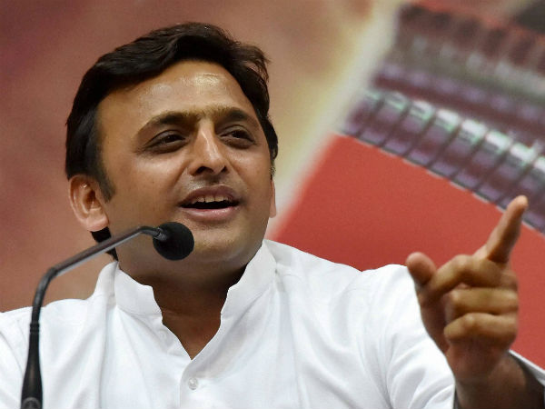 अखिलेश का बीजेपी पर पलटवार, कहा- जो ढाई लोग गठबंधन को महामिलावट कर रहे हैं वो किस शुद्धता की खोज में हैं अखिलेश का बीजेपी पर पलटवार, कहा- जो ढाई लोग गठबंधन को महामिलावट कर रहे हैं वो किस शुद्धता की खोज में हैं