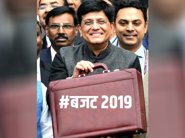 5 लाख तक की आमदनी पर कोई टैक्स नहीं