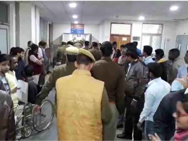 साथी बताते हैं ये वजह
