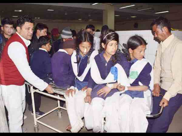 around 48 students got sick after taking iron tablet in school in uttarakhand around 48 students got sick after taking iron tablet in school in uttarakhand