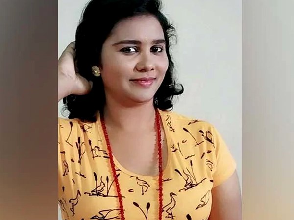 एक्टिंग में करियर बनाना चाहती थी पत्नी, फिल्ममेकर पति ने टुकड़े-टुकड़े कर कचरे में फेंका एक्टिंग में करियर बनाना चाहती थी पत्नी, फिल्ममेकर पति ने टुकड़े-टुकड़े कर कचरे में फेंका