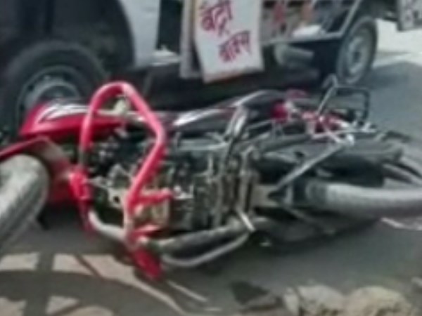 two killed one injured road accident in kanpur two killed one injured road accident in kanpur